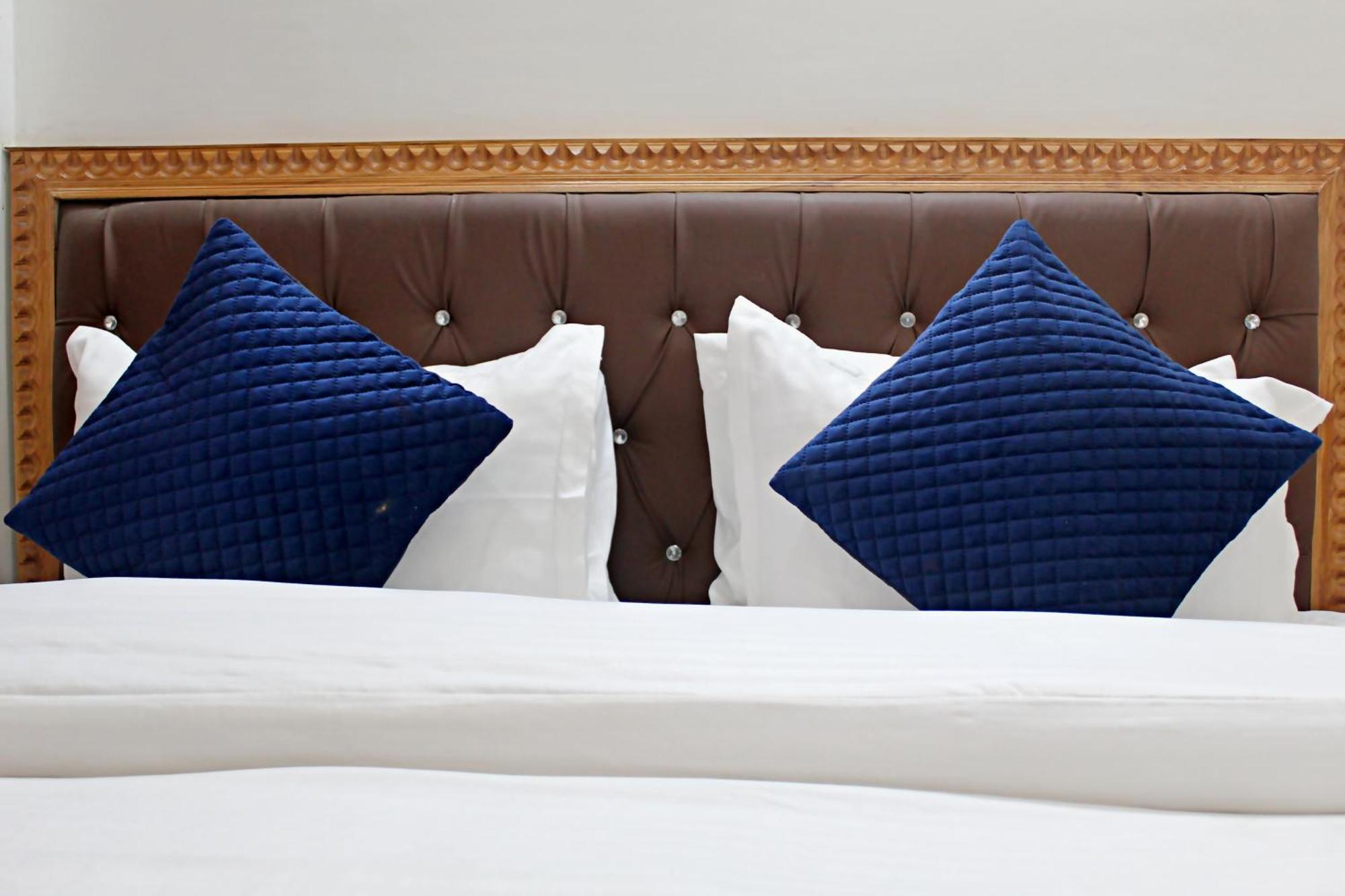 مايالي The Richie Royal Inn المظهر الخارجي الصورة