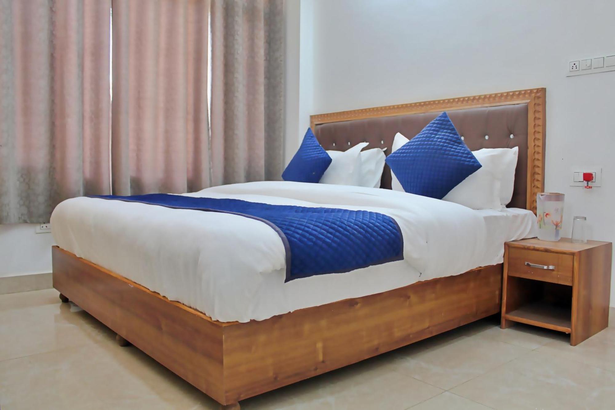 مايالي The Richie Royal Inn المظهر الخارجي الصورة